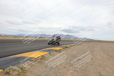 media/Jan-15-2023-SoCal Trackdays (Sun) [[c1237a034a]]/Turn 15 Inside (140pm)/